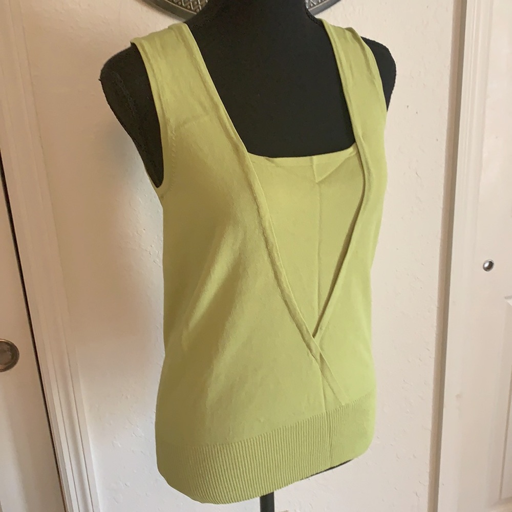 New wo Tags Will Smith Size Small Top